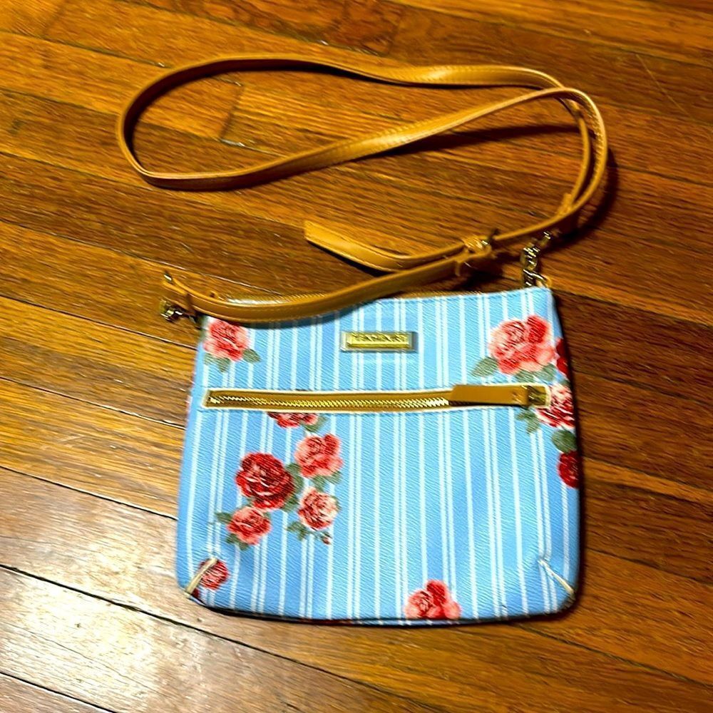Tahari Women’s Small Crossbody Purse, Stripes/Roses